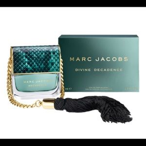 Marc Jacobs Divine Decadence